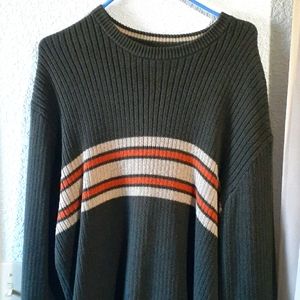 Vintage green sweater size large, like new